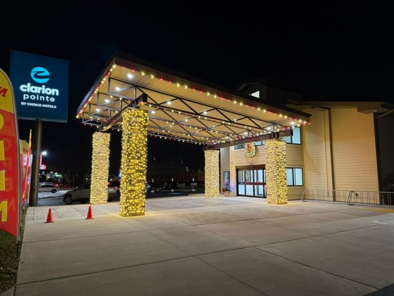 Studio 72 Lighting Christmas light installation in Richfield, Wisconsin (photo 6)