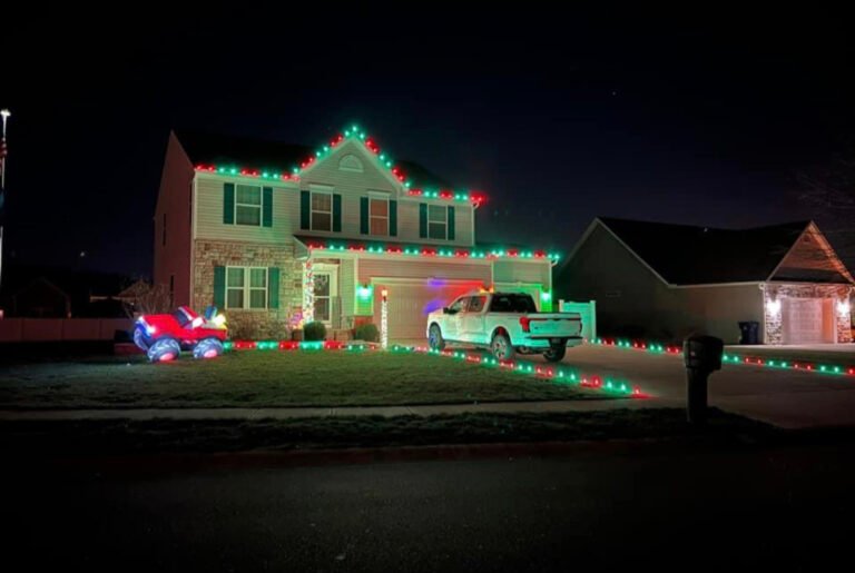PK Lighting Christmas light installation in Garland, Texas (photo 5)